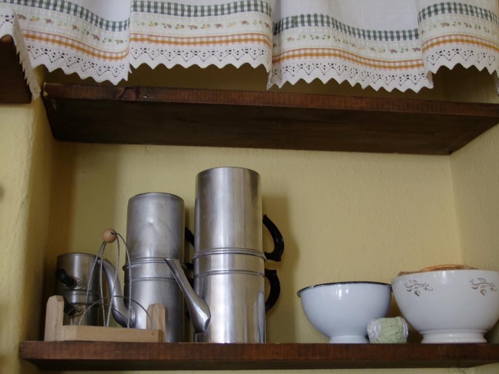 Casa Branzele Bed and Breakfast Trezzo Tinella Buitenkant foto